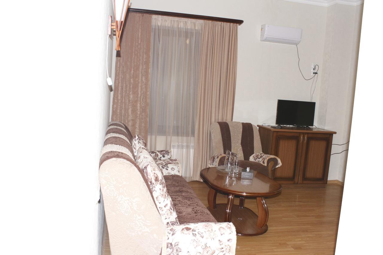 Hotel Fenix Complex Kapan Dış mekan fotoğraf
